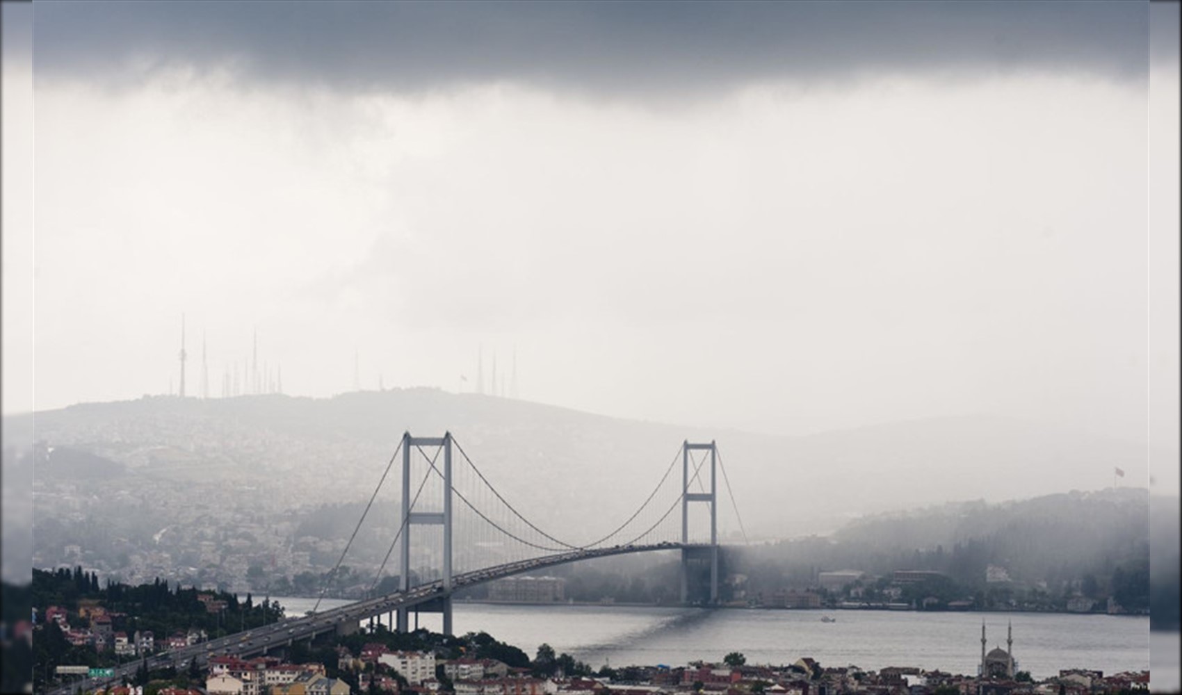 Valilik ve AKOM İstanbul için alarm verdi! Yağışlar ne kadar sürecek?