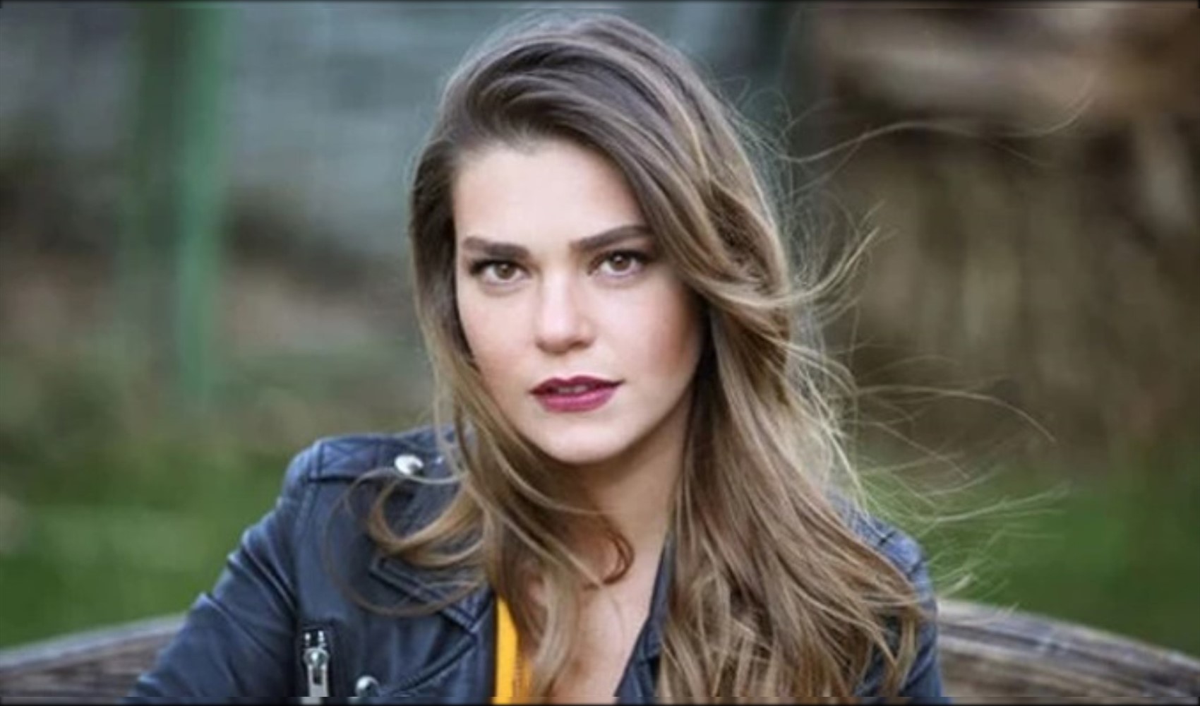 Aslı Enver ve Berkin Gökbudak ailece Prag’a taşınma kararı aldı