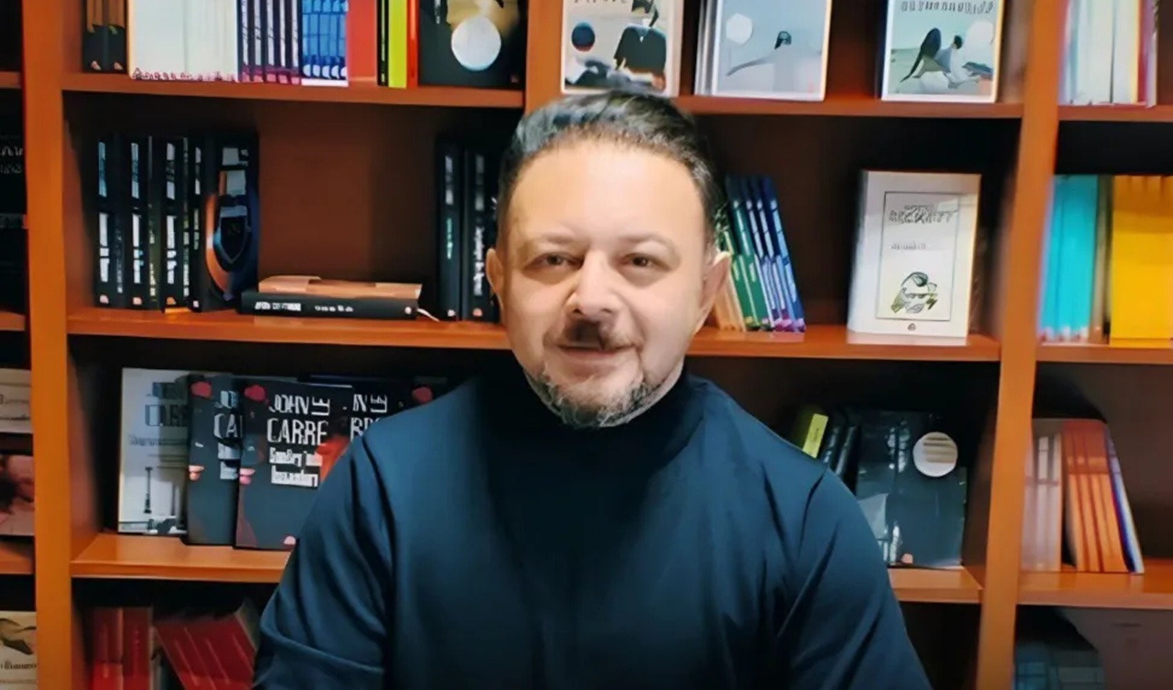 Llamamiento de la Red de Solidaridad de Trabajadores de la Comunicación por Fatih Ergin: Que sea liberado de inmediato