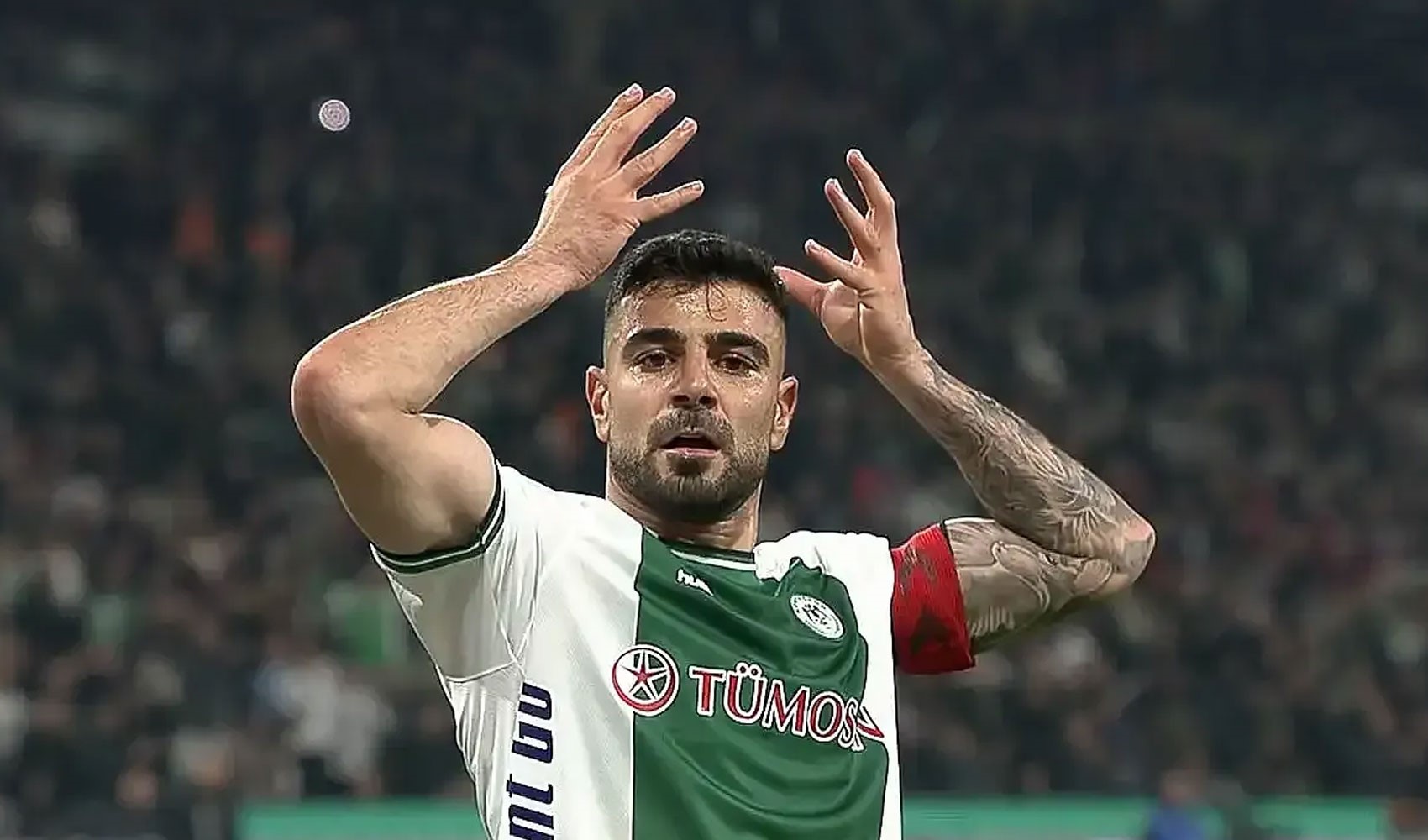 Süper Lig devi Adil Demirbağ için masada