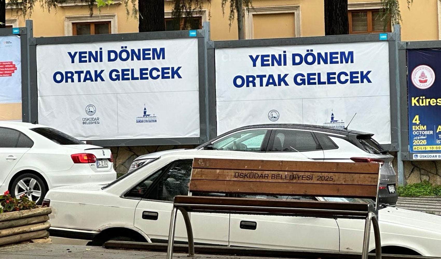 Üsküdar’da 'açılım' panoları