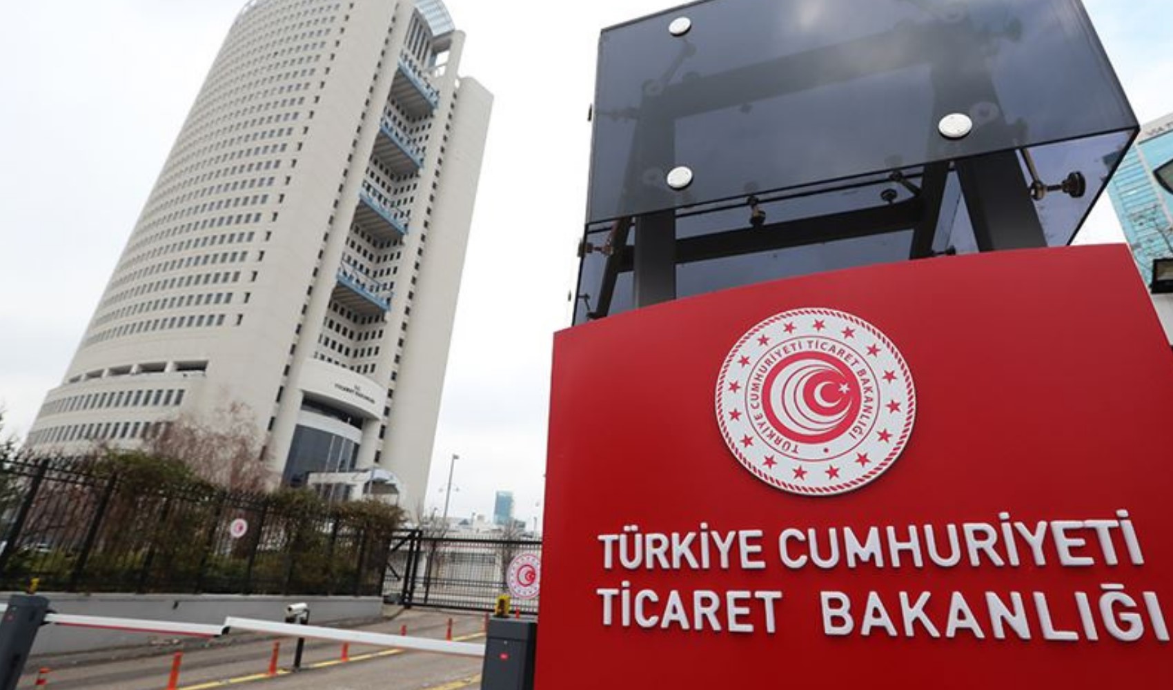 Bakanlıktan Deniz Yavuzyılmaz'ın Mustafa Tuzcu iddialarına yanıt