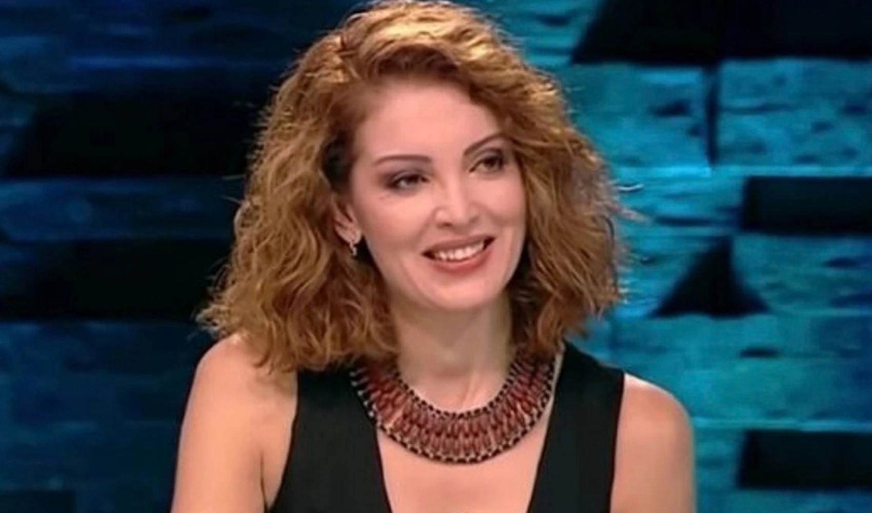 Parayı iade ettiği iddia edilmişti: Nagehan Alçı’dan Fatma Betül Sayan Kaya iddiası