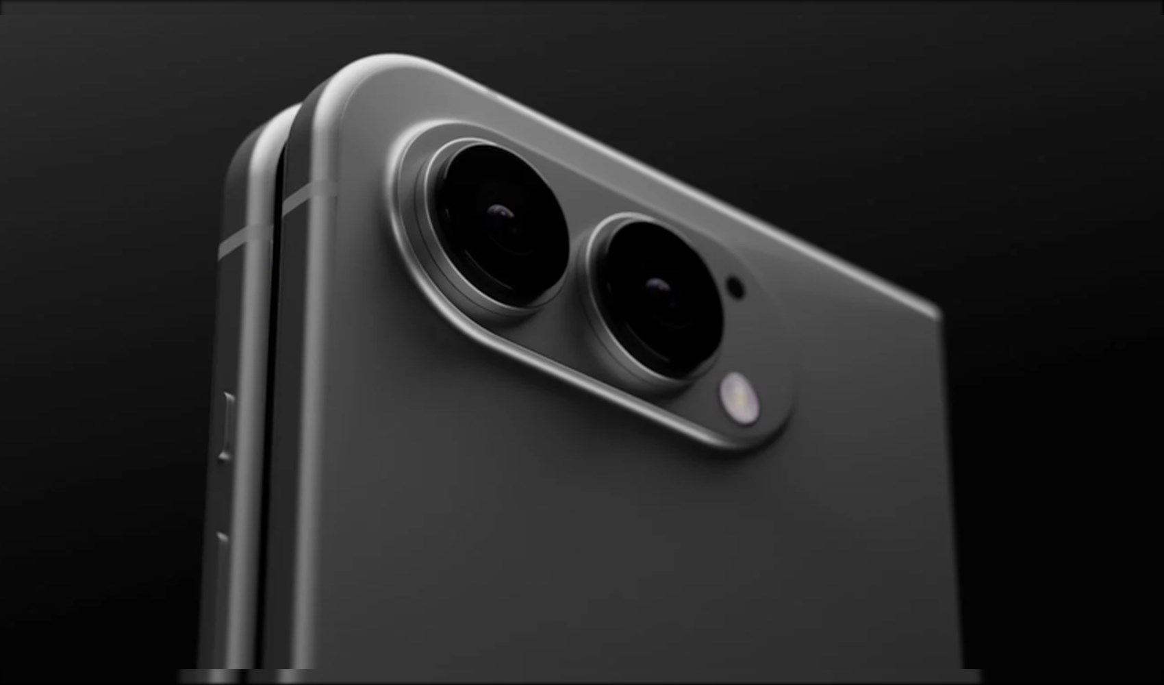 Apple's foldable phone price tag to set a new record