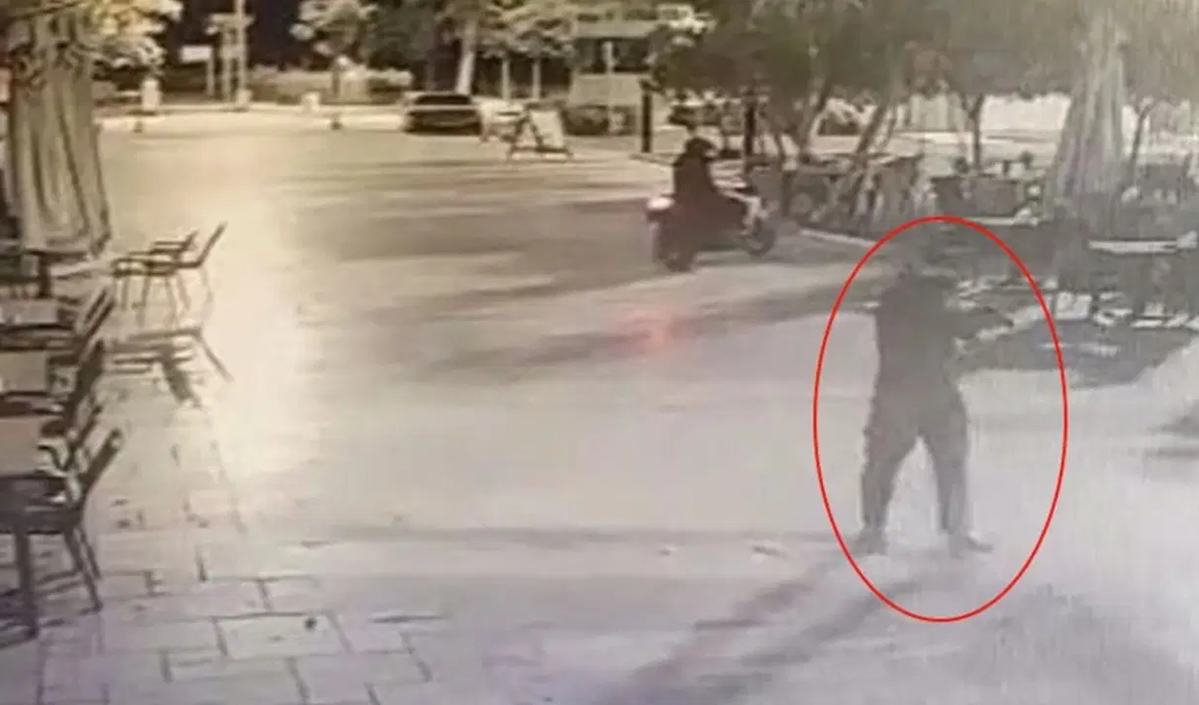 Attacco armato contro le strutture del Comune di Çiğli: rilevati 5 fori di proiettile su edifici e porte