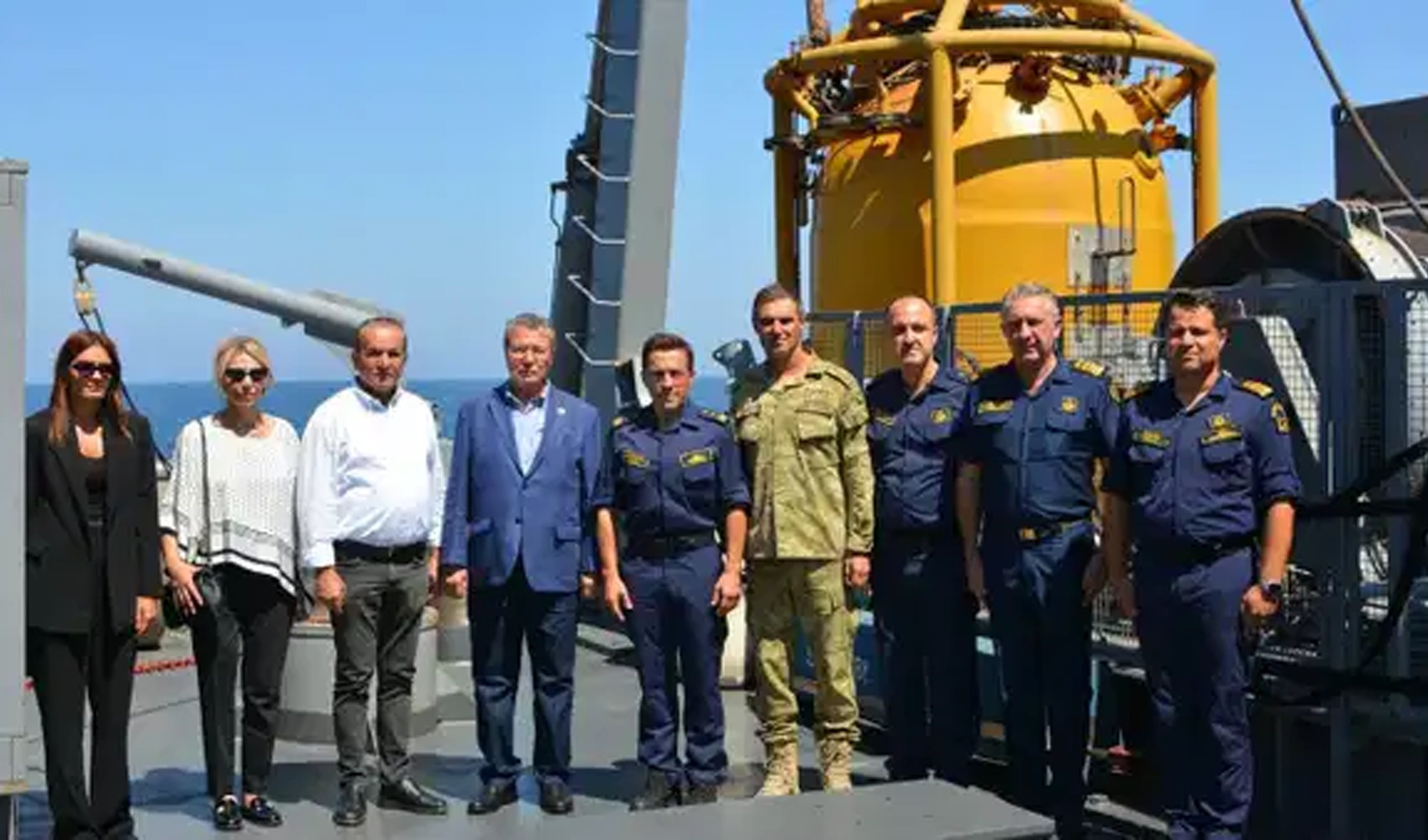 Girne açıklarında arama kurtarma çalışmaları sürüyor
