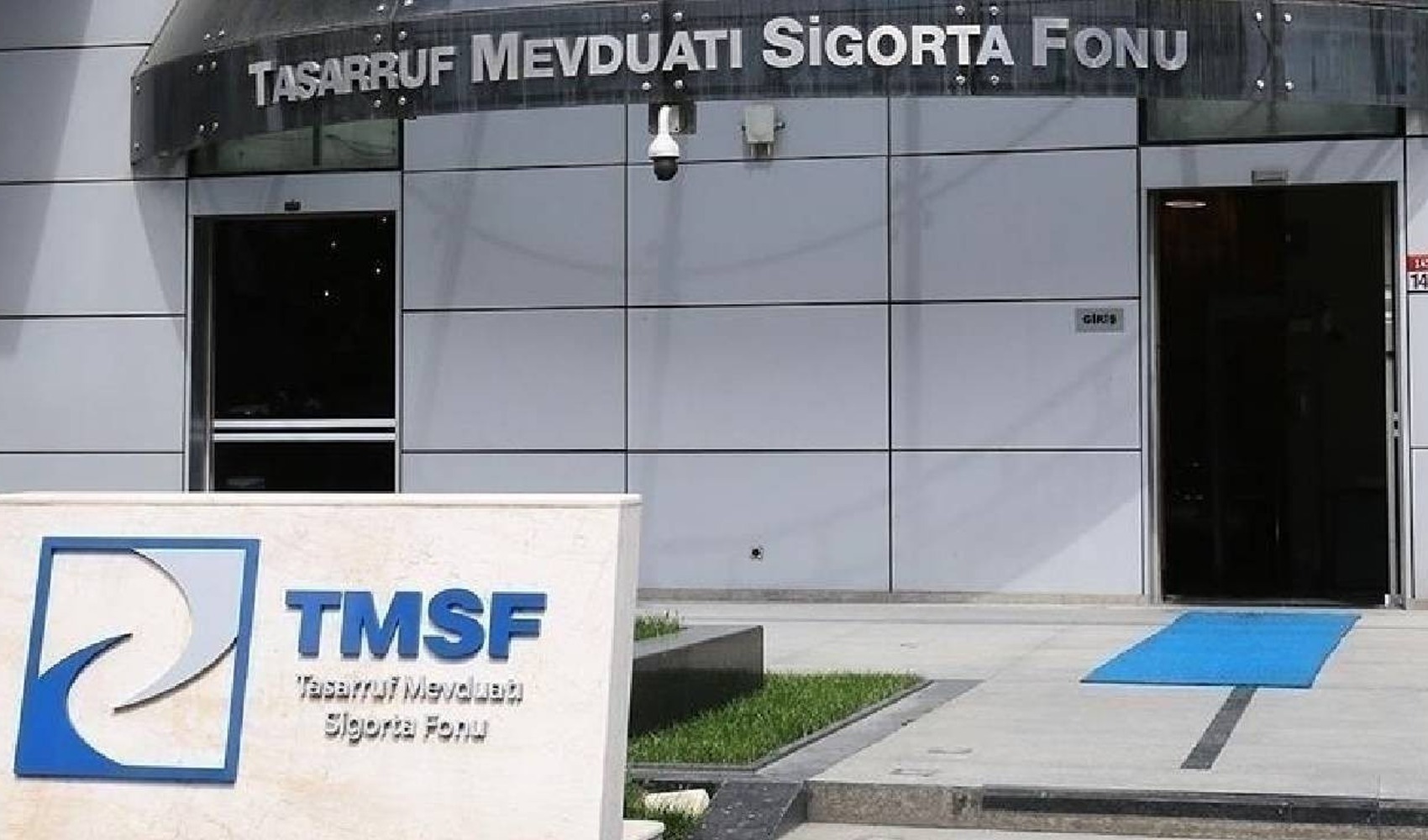 TMSF schreibt zwei Unternehmen zum Verkauf aus