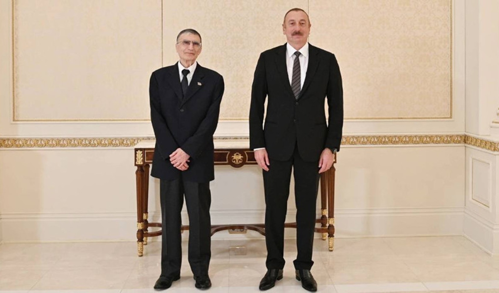 Azerbaycan’dan Aziz Sancar’a Şöhret Nişanı: Aliyev özel kararname imzaladı