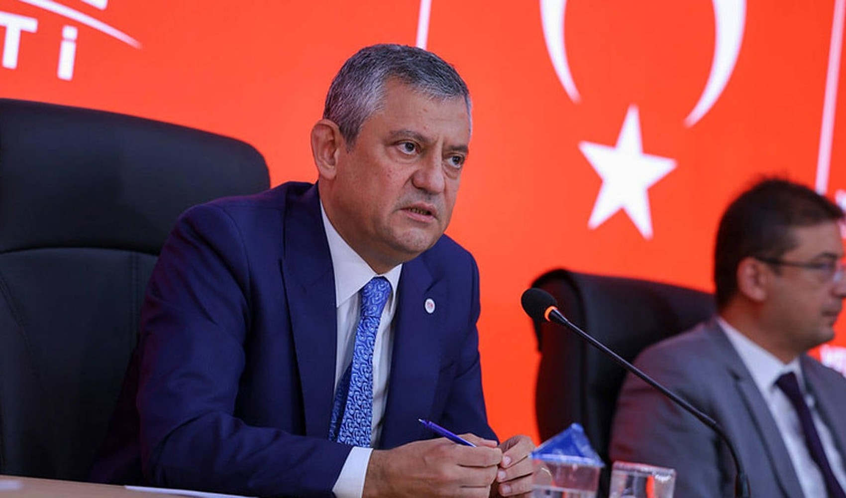 ‘Sandıkta alınamayan belediyeler yargı yoluyla hedefte’