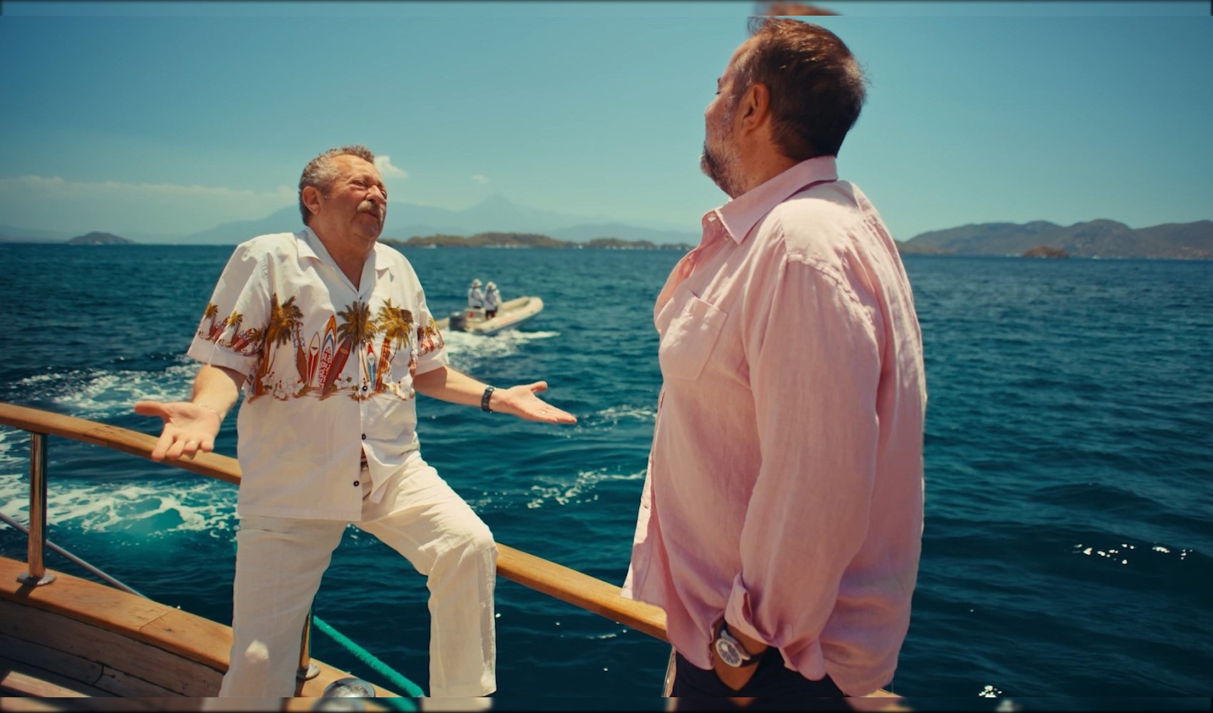 Ata Demirer ve Erkan Can, Mapa Şamandıra tanıtım filminde rol aldı