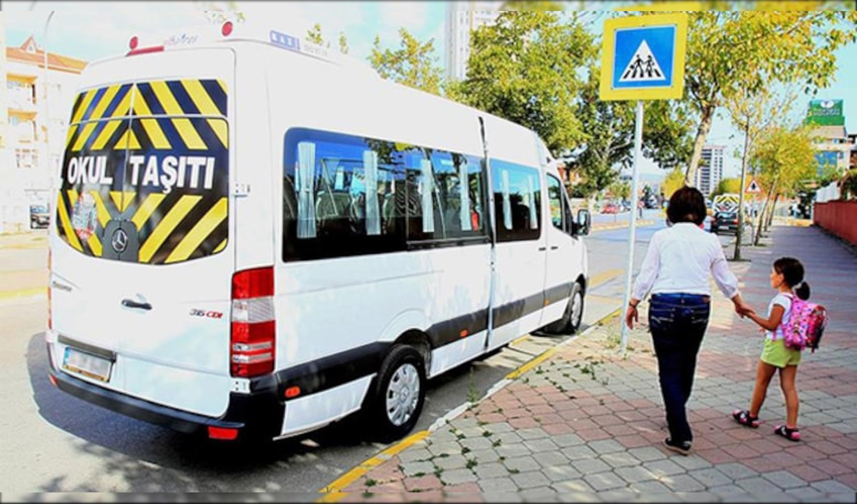 Üç büyükşehirde servis ücretlerine zam geldi