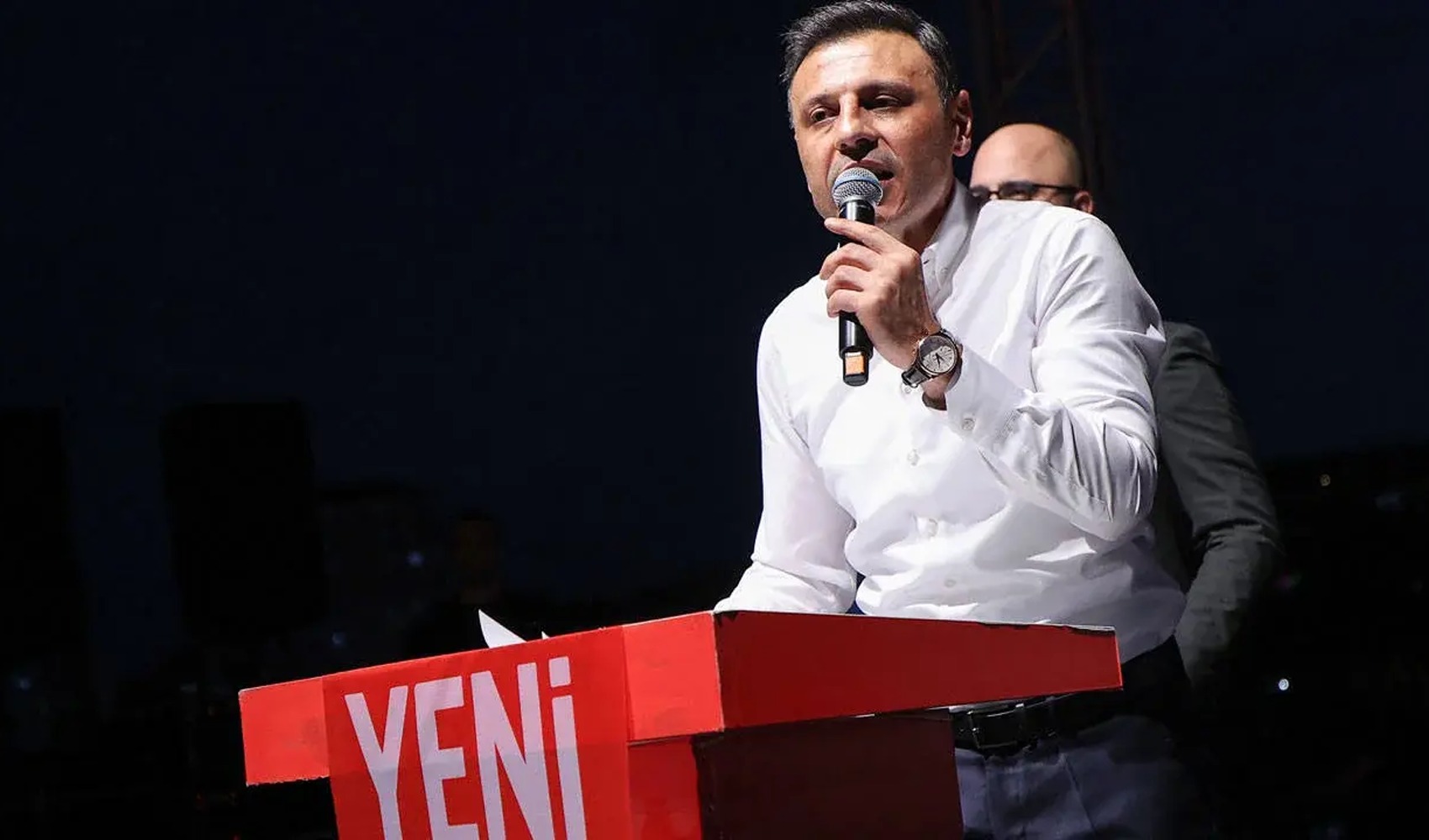 Le YENİ Parti dépose une plainte pour des allégations de menaces lors de l'élection du maire adjoint d'Üsküdar